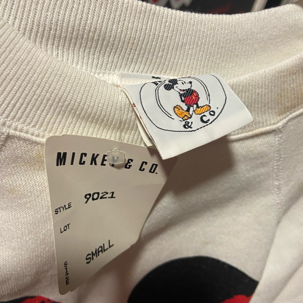 New With Tags Vintage Mickey Mouse Women's Crewneck Sweatshirt - Picture 9 of 9